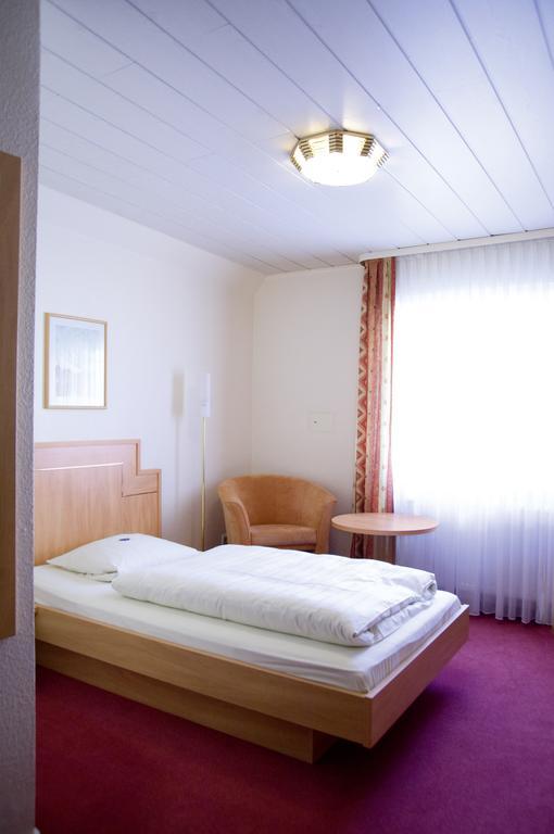 Hotel Am Schloss Darmstaedter Hof Bad Homburg vor der Hoehe Room photo