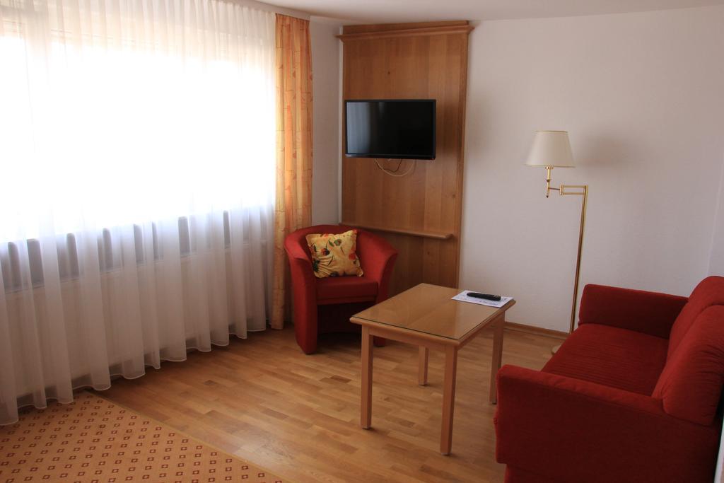 Hotel Am Schloss Darmstaedter Hof Bad Homburg vor der Hoehe Room photo
